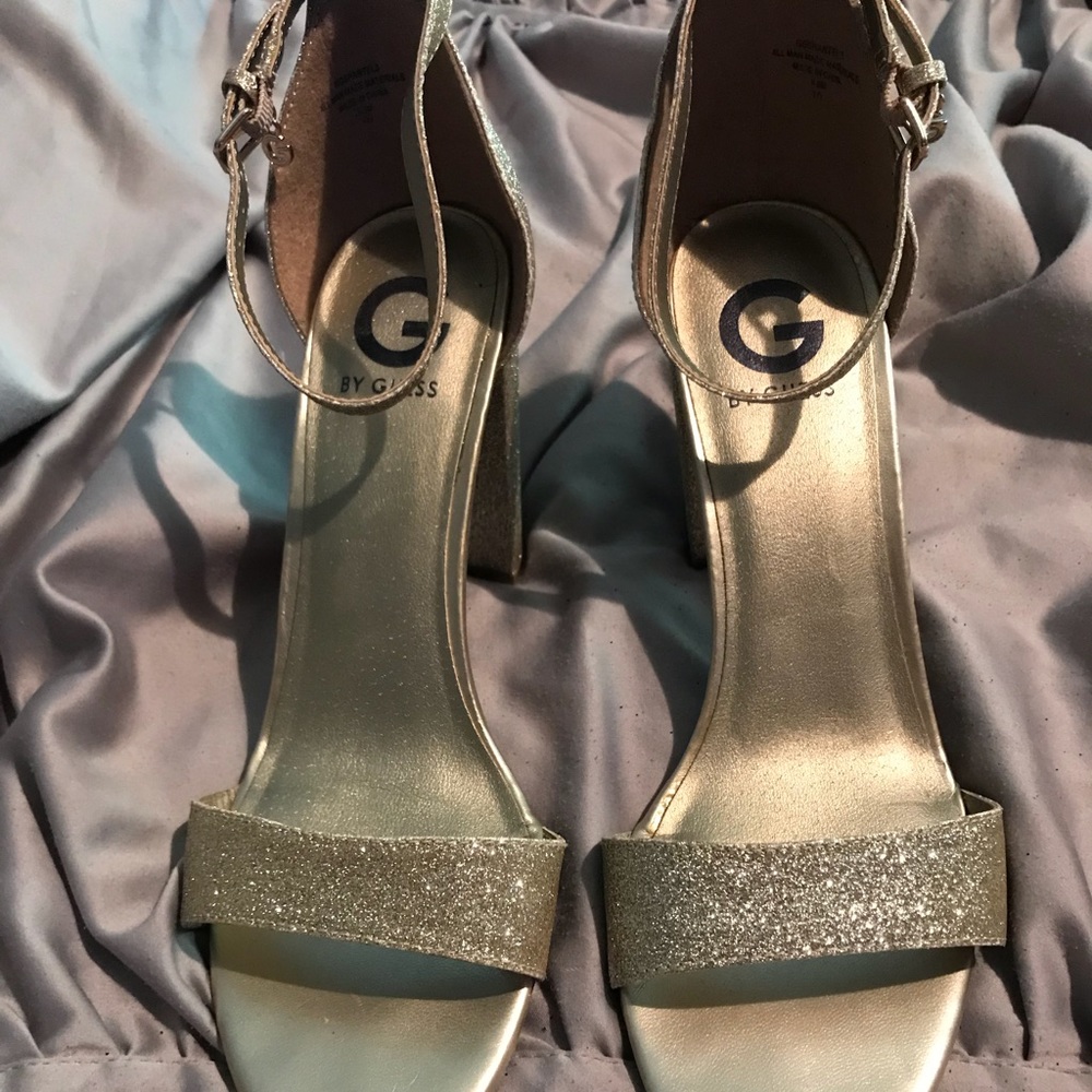 Size 10 gold glitter guess heels